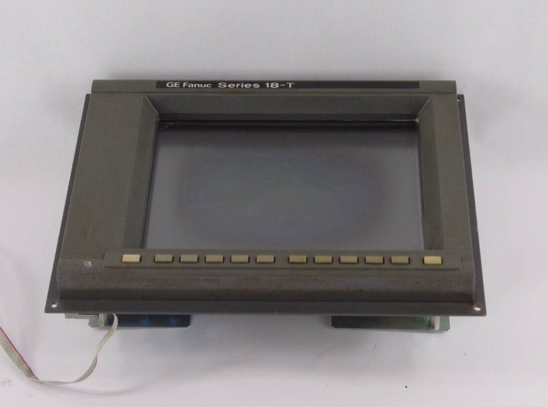 GE FANUC A02B-0200-C050 + A16B-2300-0082/07B Series 18-T Hmi Panel