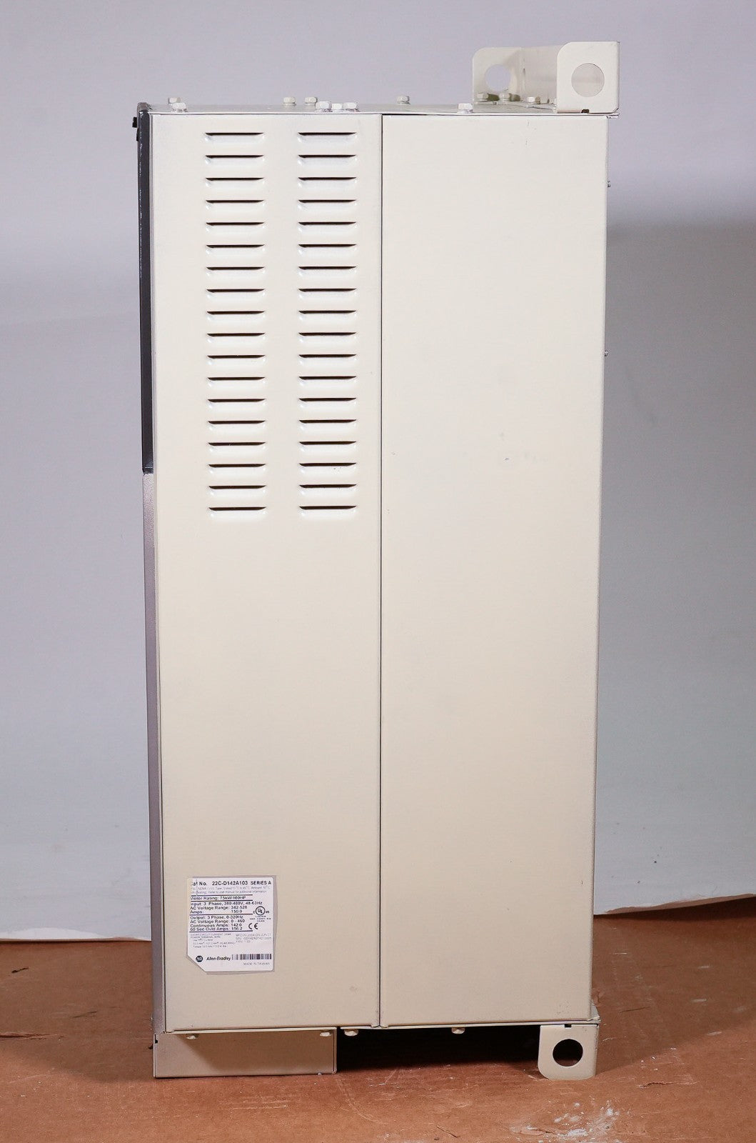Allen Bradley 22C-D142A103 /A PowerFlex 400 AC Drive 480V 75kW 100HP + 1 Yr WTY