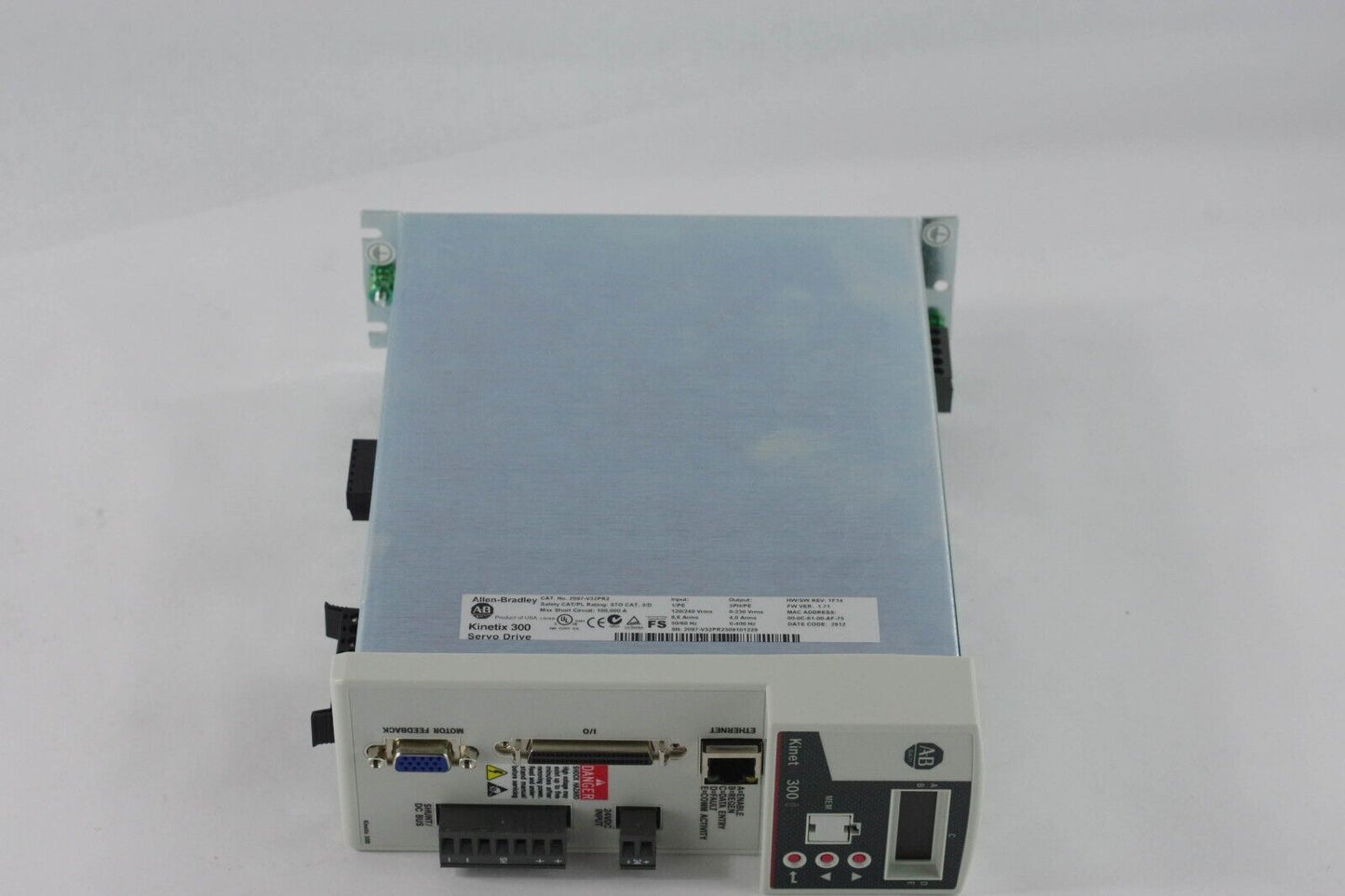 Allen Bradley 2097-V32PR2 Kinetix 300 Servo Drive 20/240V 1PH - Lightly Used