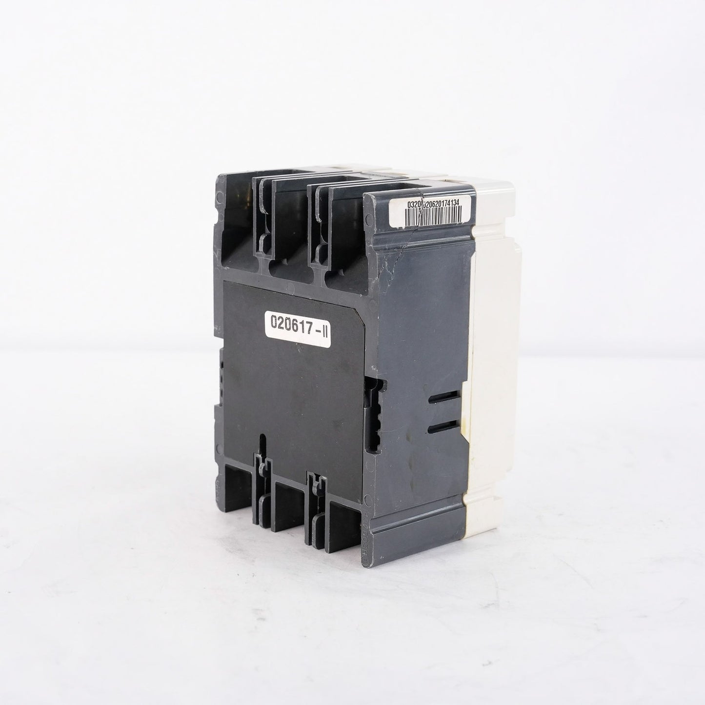 Eaton Cutler-Hammer HFD3015L Circuit Breaker 3 Pole 15A 600V HFD 65k