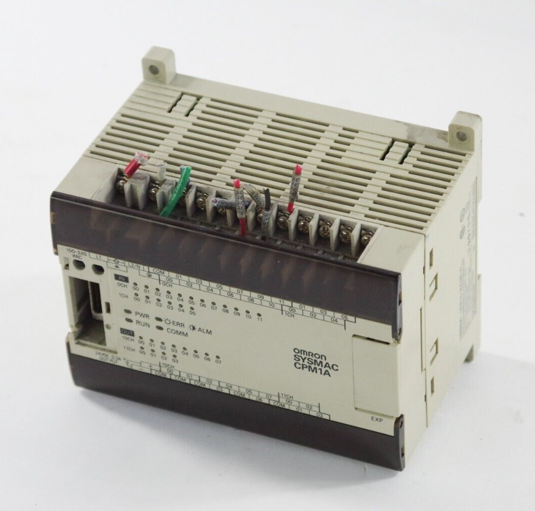 Omron CPM1A-30CDR-A Programmable Controller USED