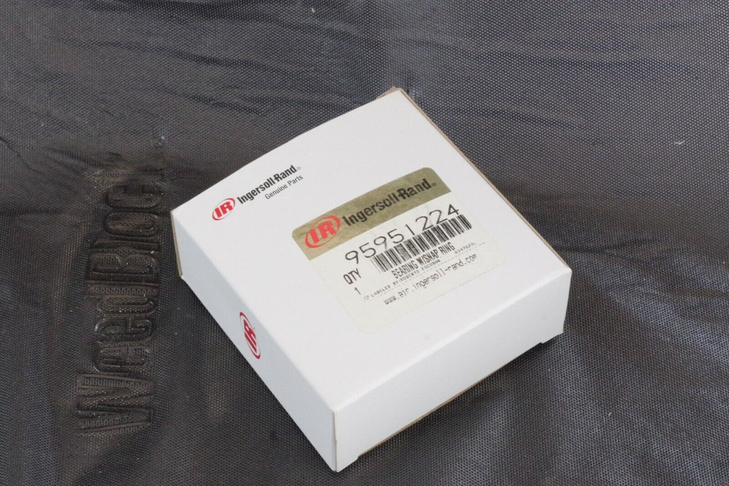 INGERSOLL RAND 95951224 Bearing with snap ring- New in Box-FREE Shipping