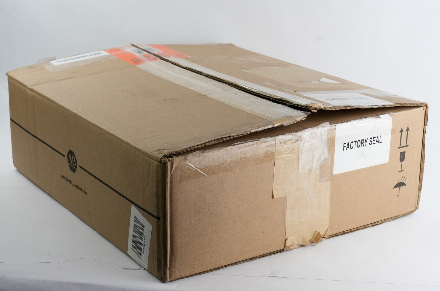 Allen Bradley 2711P-T15C22D9P /B PanelView Plus 7 15" - 0 Runtime / Blemished