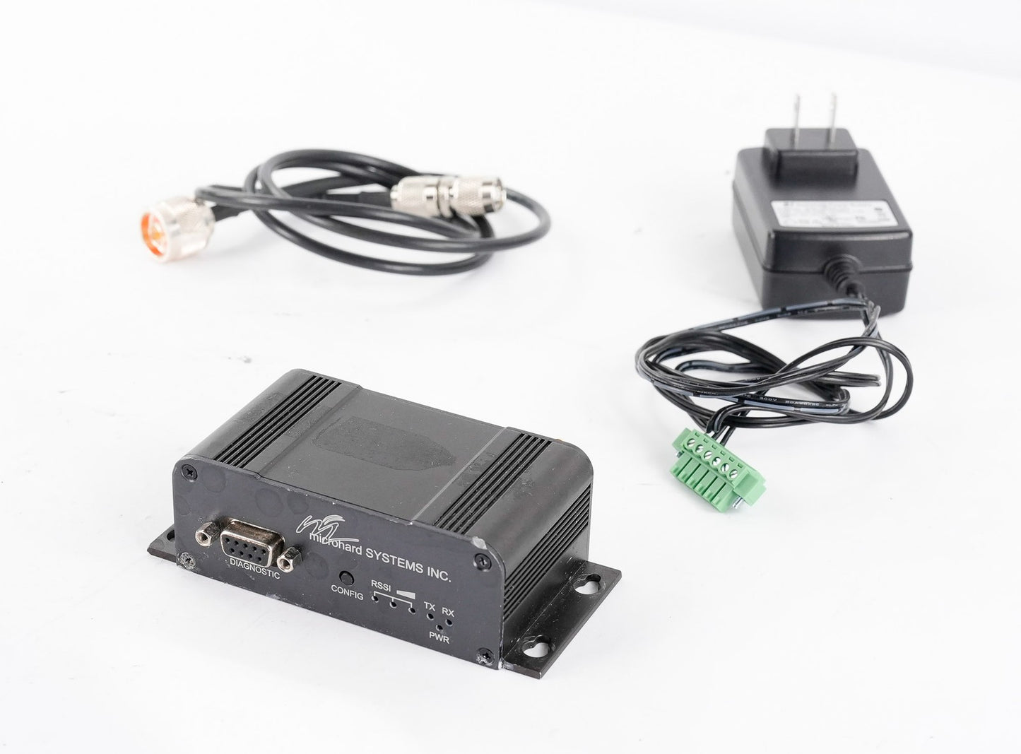 Microhard Systems n920 MHS114020 1W 902-928Mhz 12VDC n920F-ENC + Cables