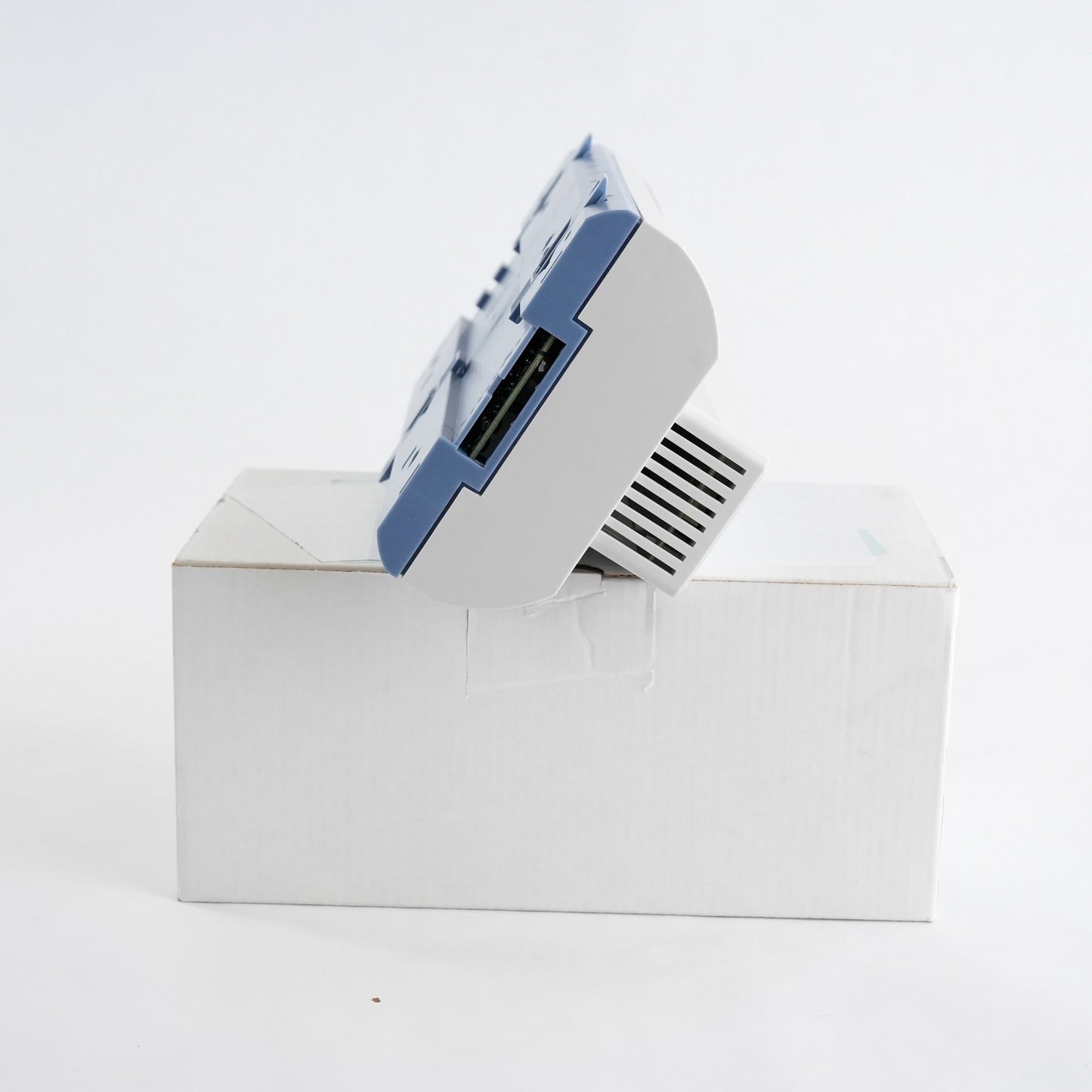 Siemens Climatix PLC POL687.00/STD S55396-C870-A100 POL 687.00/STD No Terminals