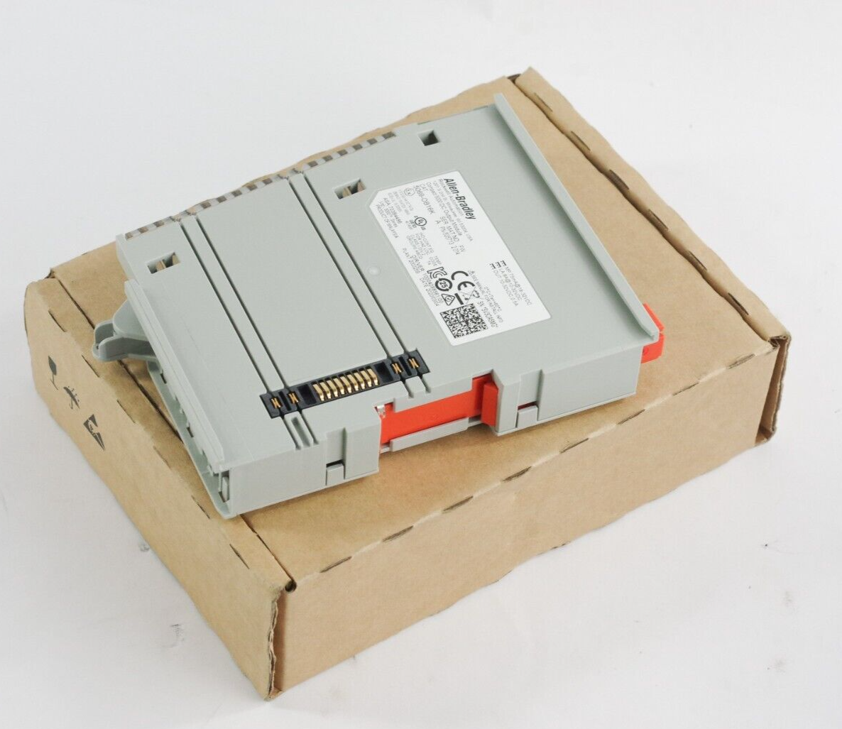 Allen Bradley 5069-OB16K Ser A Compact 5000 Digital 16pt Sourcing Output Module