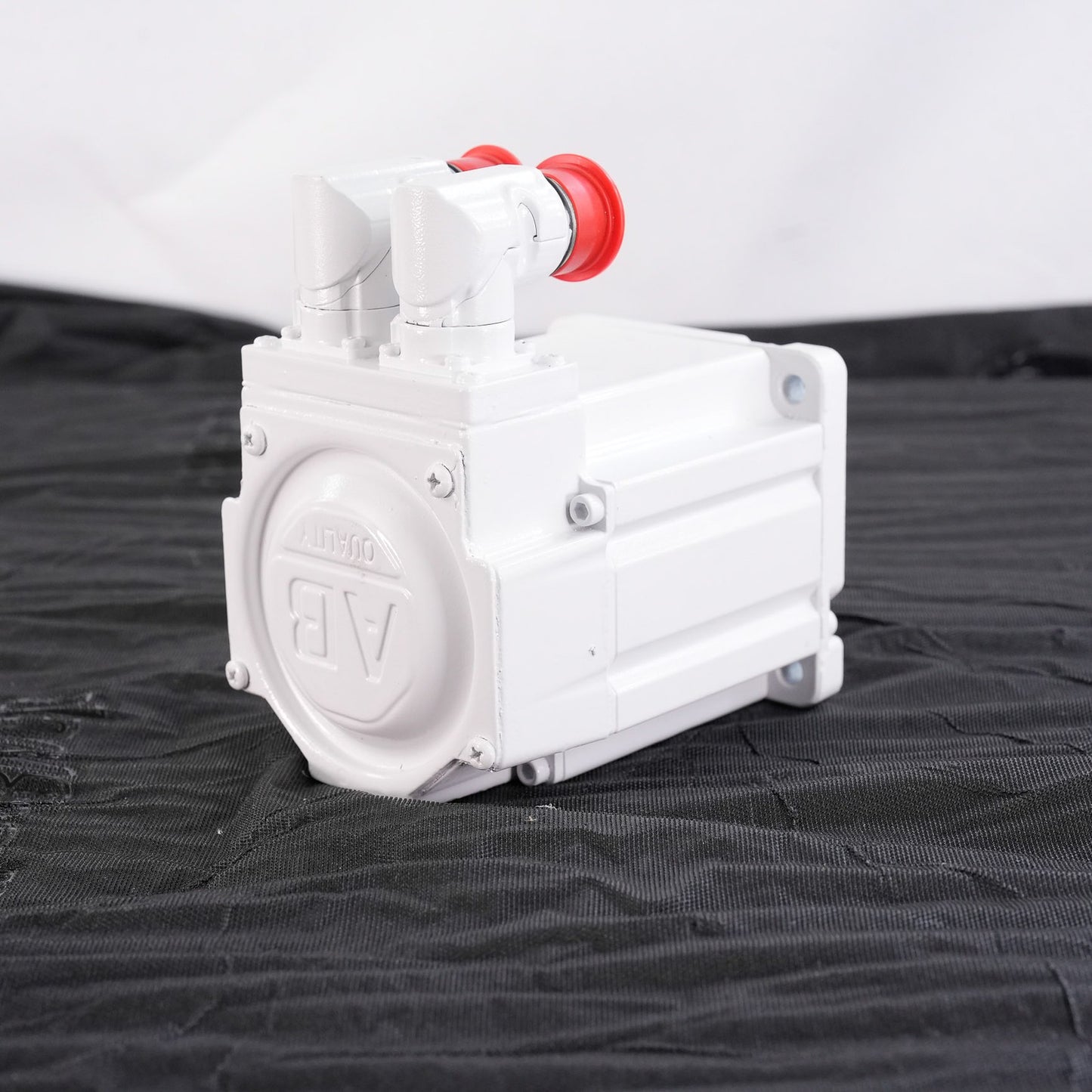 Allen Bradley MPF-A310P-SJ22AA /A Servo Motor 5000RPM 0.73kW MPFA310PSJ22AA