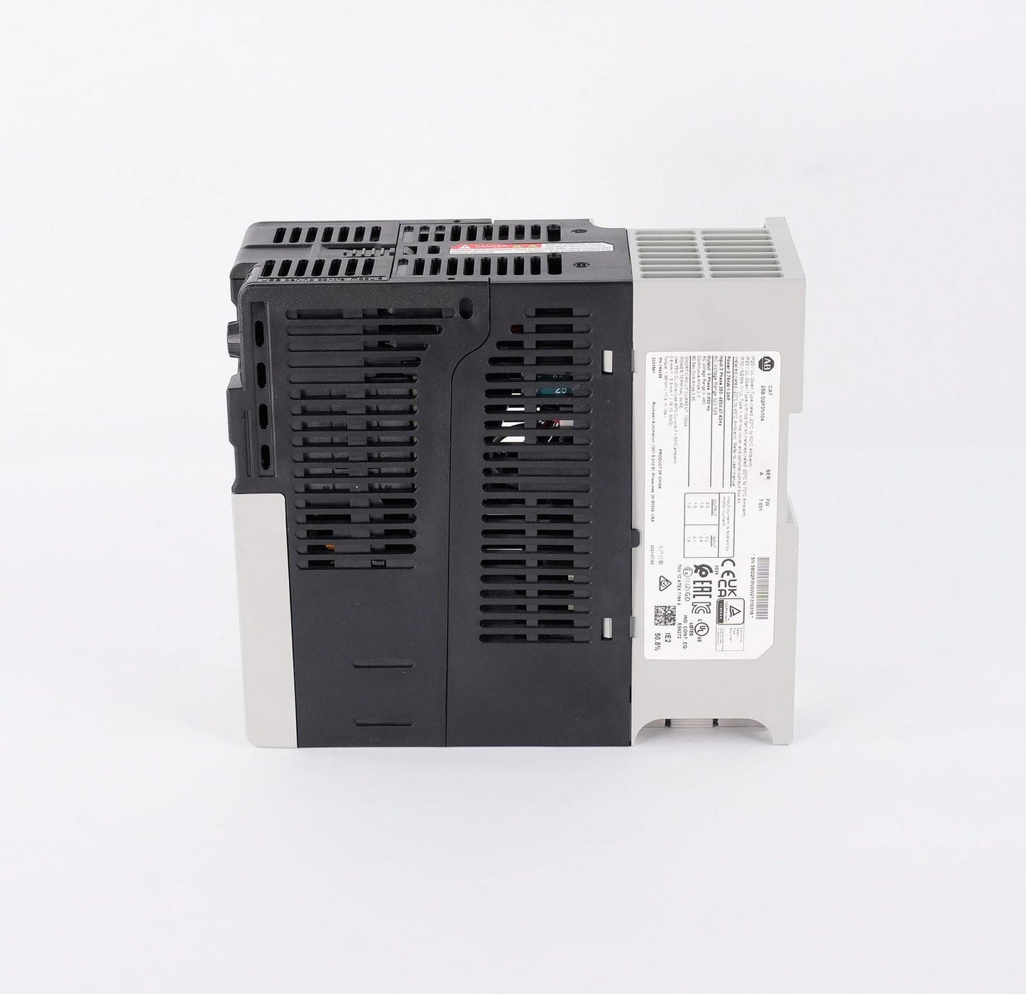 Allen Bradley 25B-D2P3N104 /A PowerFlex 525 AC Drive 480V 3PH 1HP 0.75kW