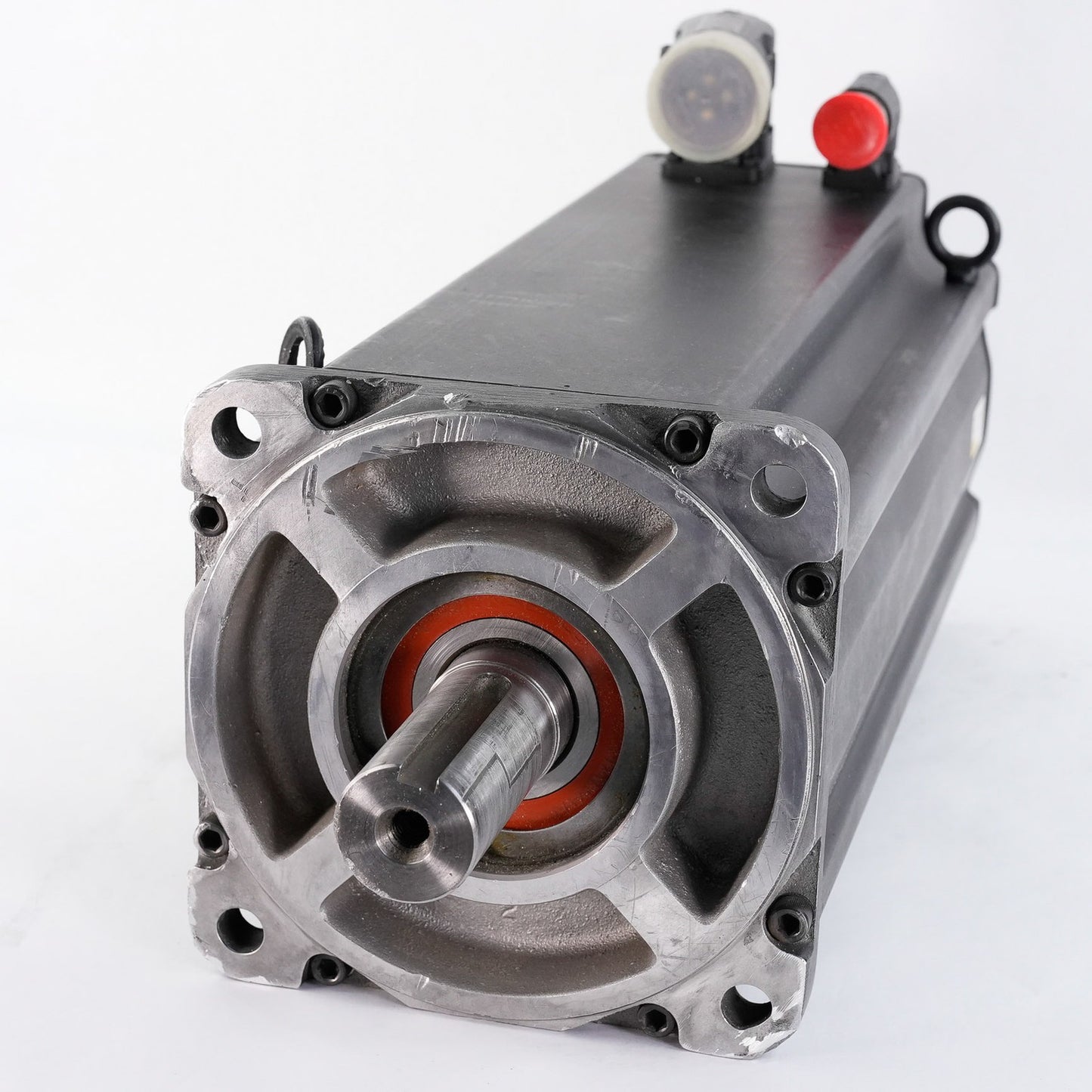Allen Bradley MPL-B680F-MJ74AA /A Inverter Duty AC Servo Motor 3-Ph 3000RPM