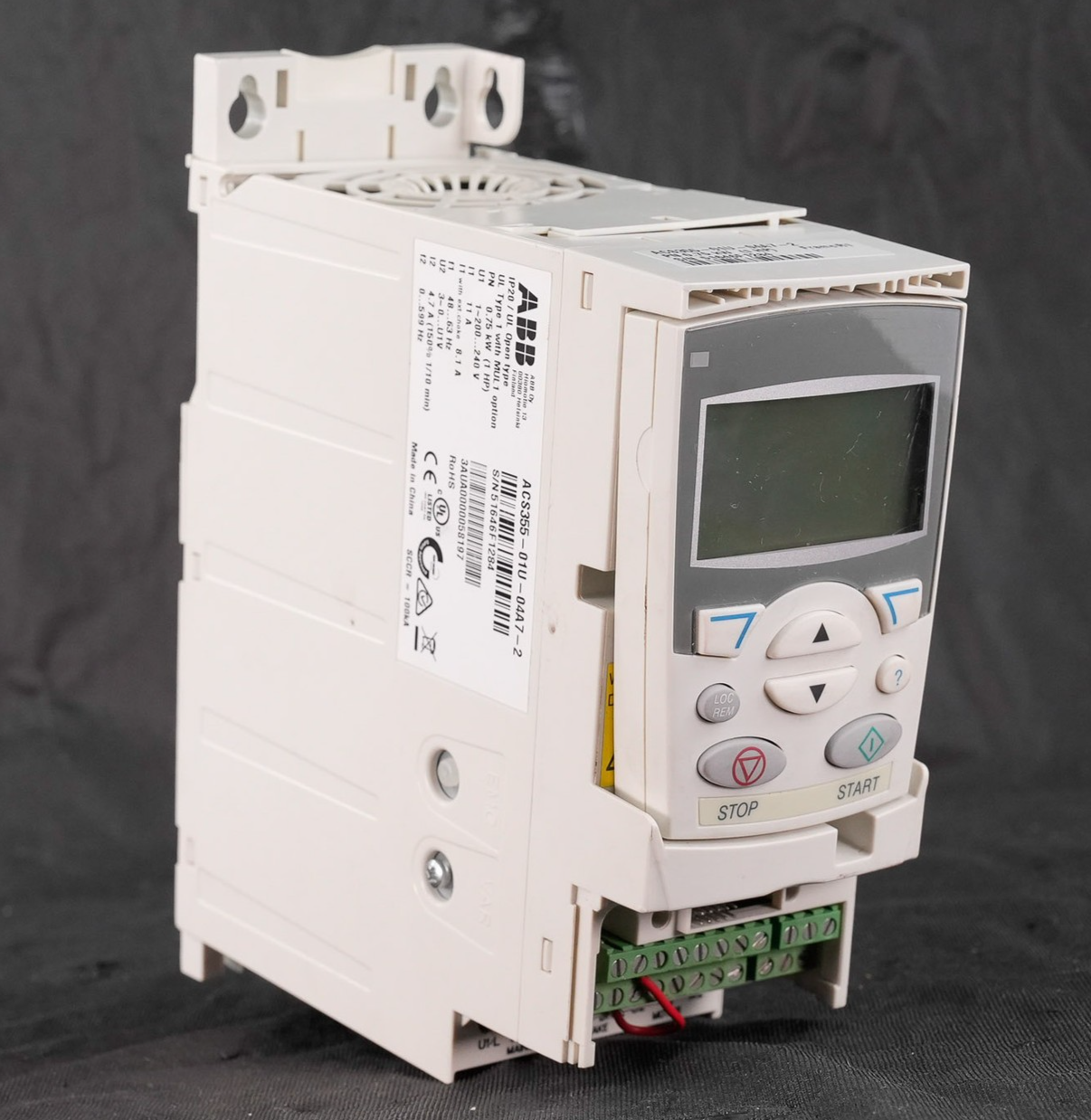 ABB ACS355-01U-04A7-2 AC Drive 200-240V 1HP 4.7A ACS35501U04A72
