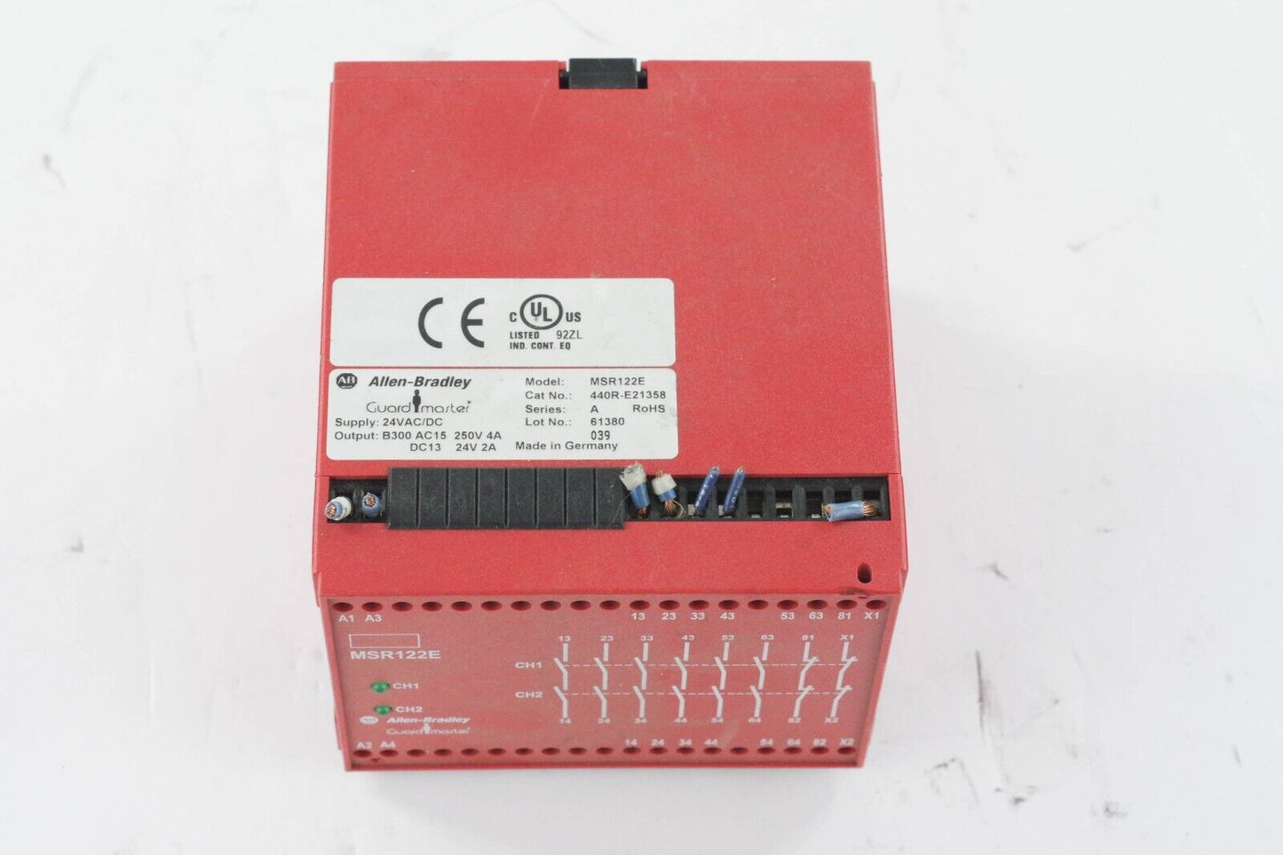 ALLEN-BRADLEY 440R-E21358 SER A SAFETY RELAY MSR122E