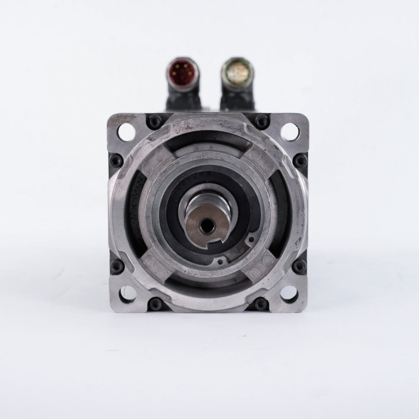 Allen Bradley MPM-B1304E-SJ72AA /A AC Rotary Servo Motor 480V 4000RPM  (Video)