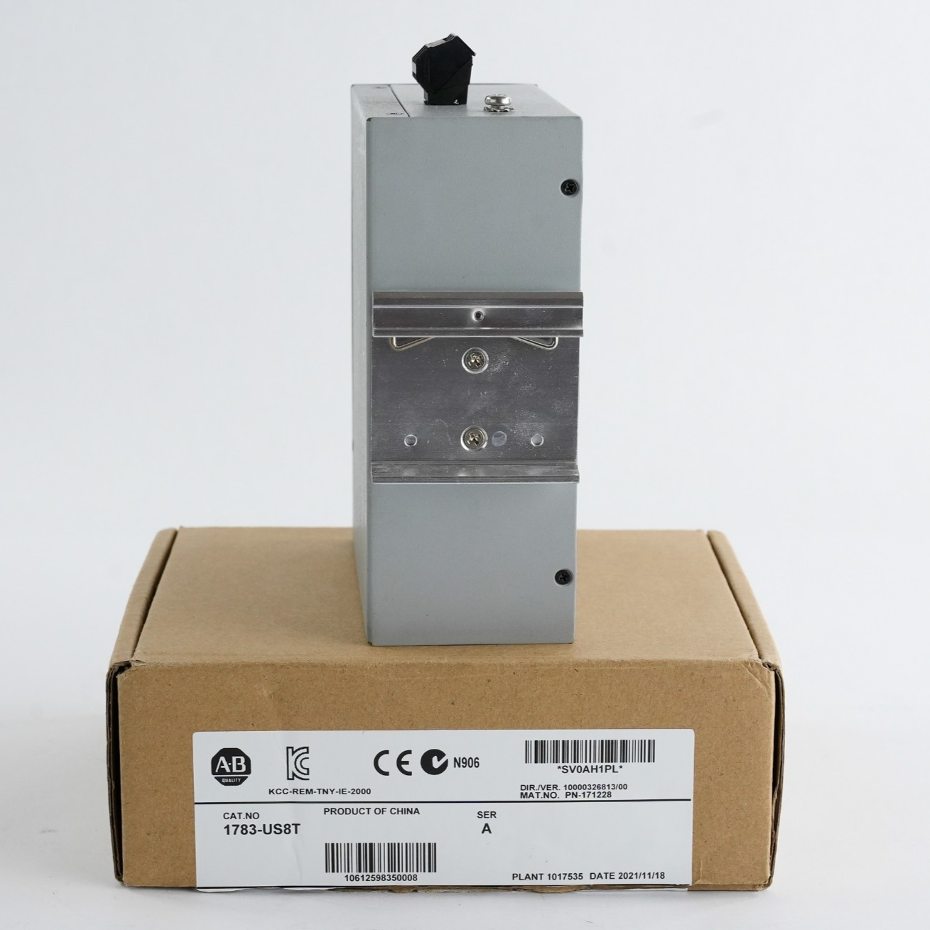 Allen Bradley 1783-US8T Ser A Stratix 2000 8-P Unmanaged Switch - Open Box