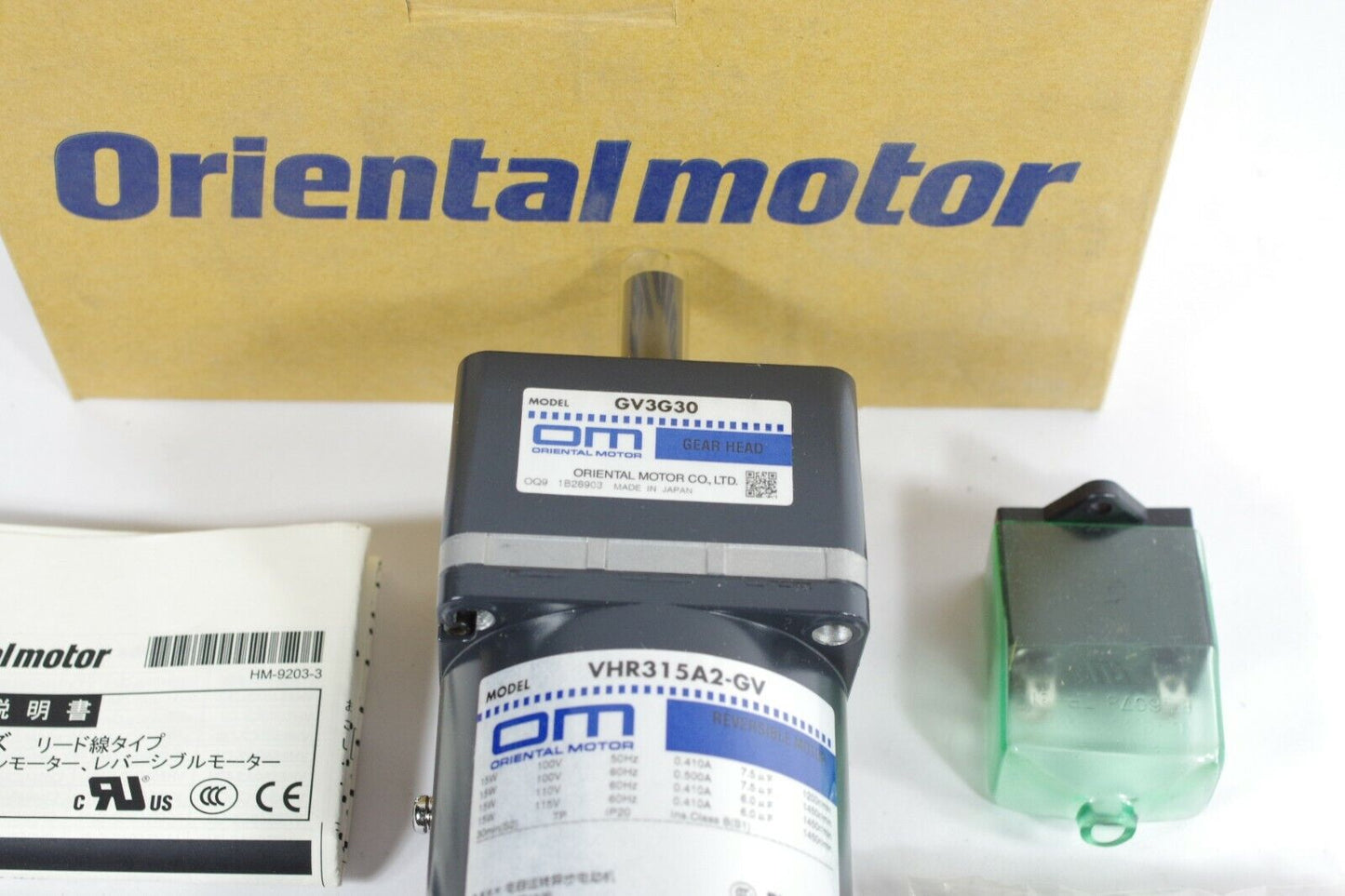 NEW ORIENTAL MOTOR VHR315A2-GV VHR315A2-30U Reversible AC Motor GV3G30 30:1