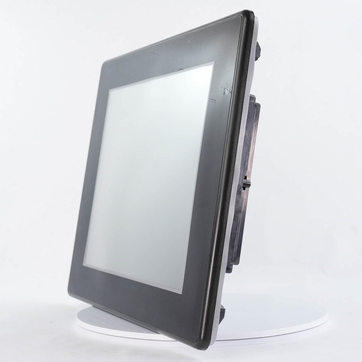AutomationDirect EA7-T15C C-more 15in TFT Color Touch Screen HMI EA7T15C 24VDC