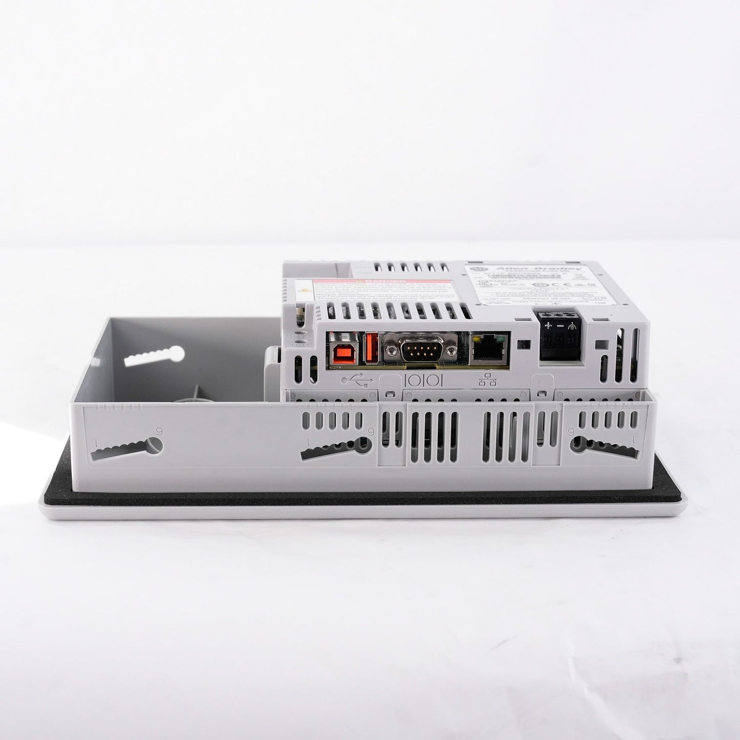 Allen Bradley 2711P-B6C20D8 /A PanelView Plus 600 Color Key/Touch 2711PB6C20D8