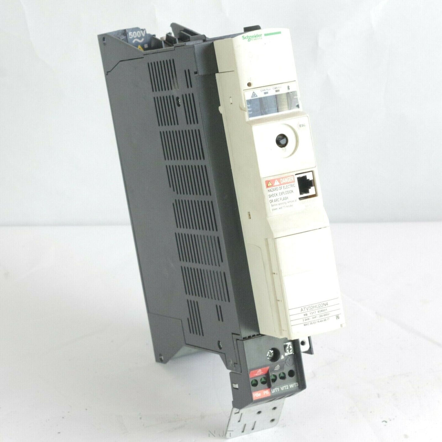 SCHNEIDER ELECTRIC ATV32HU22N4 variable speed drive ATV32 - 2.2 kw - 400 V