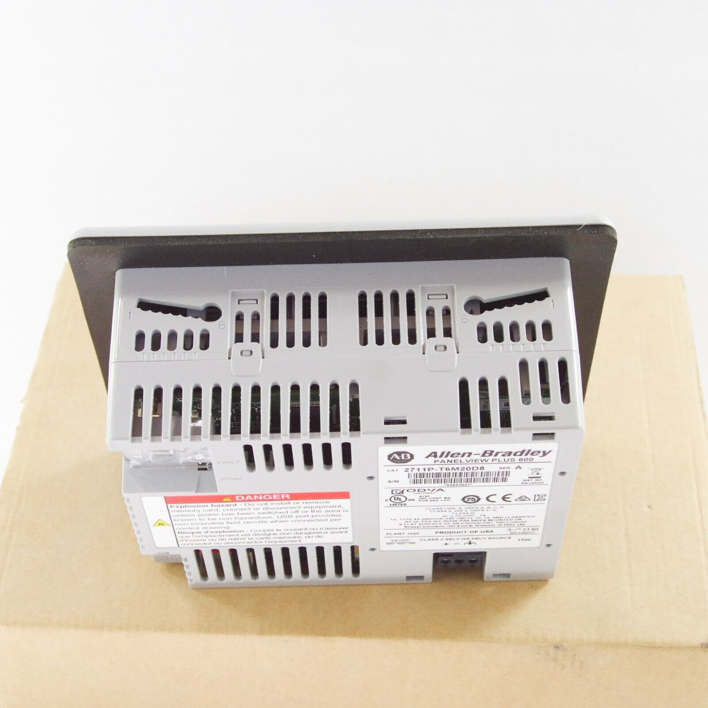 Allen Bradley 2711P-T6M20D8 Series A Panelview 600 Plus Operator Interface