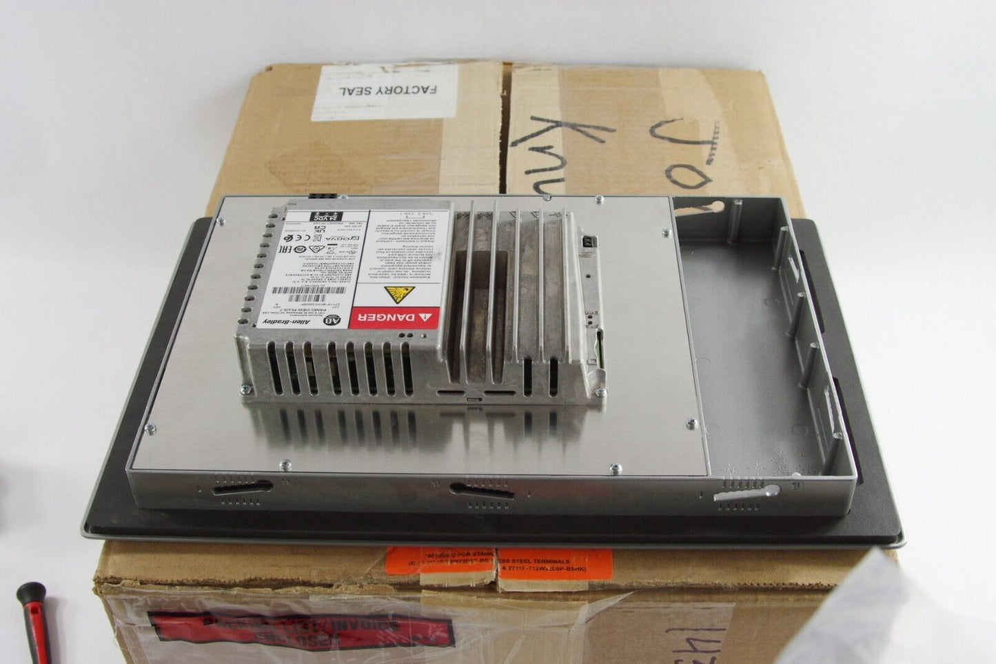 2022 Allen Bradley 2711P-B10C22D9P /B PanelView Plus 7 Series B - Open Box