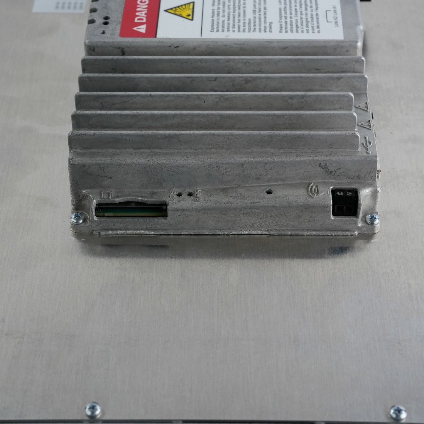 Allen Bradley 2711P-T15C22D9P /B PanelView Plus 7 15" - 0 Runtime / Blemished
