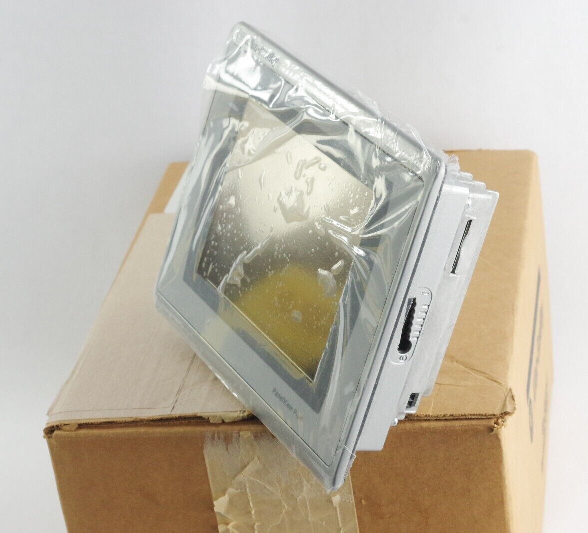 Allen Bradley 2711P-T7C22A9P /A Panelview Plus 7 Terminal - Open Box