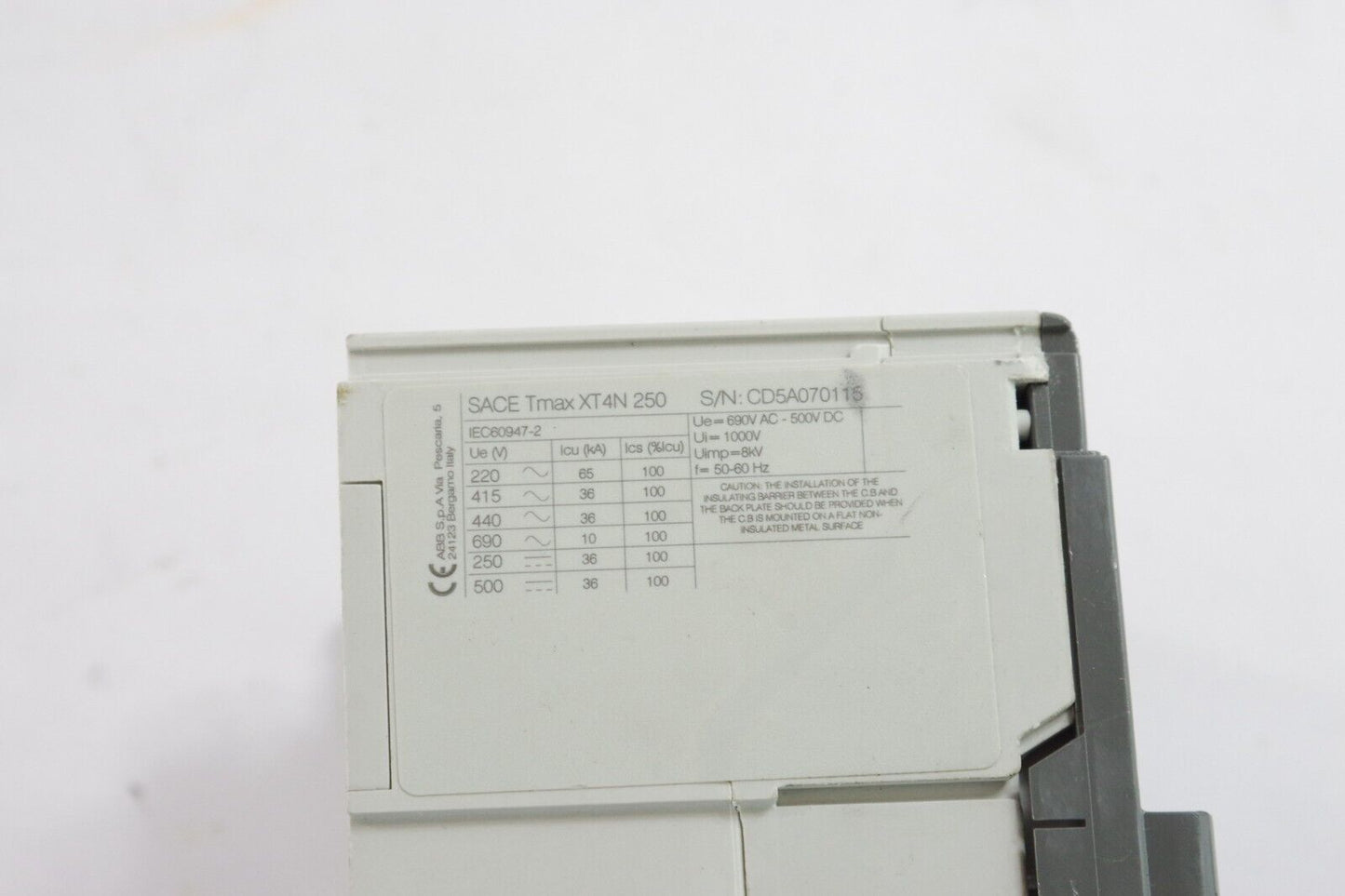 ABB Sace Tmax XT4N 250 Main Breaker 250A 2500A XT4NU3250AFL000XXX 3Ph 600V