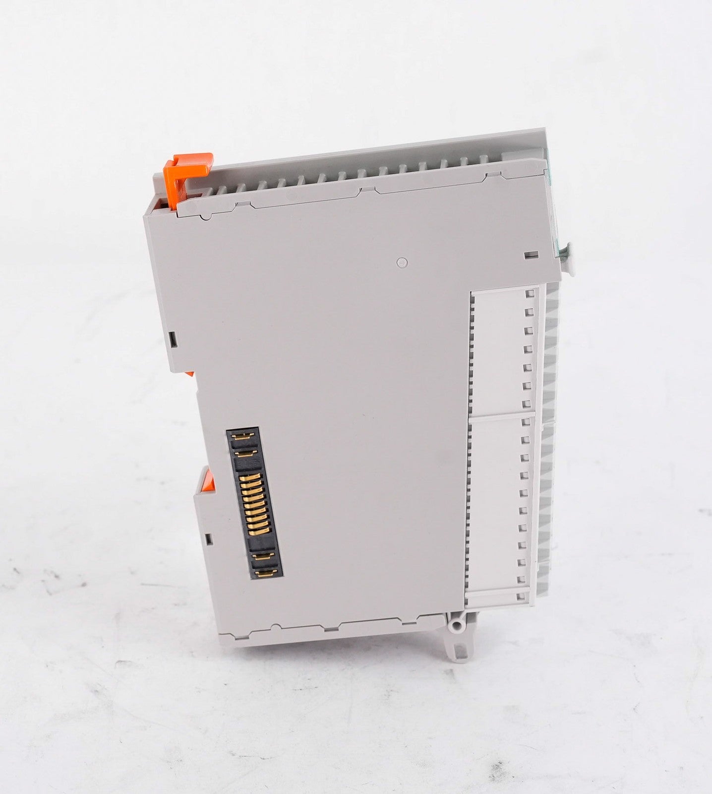 Allen Bradley 5069-OB16 /B Compact 5000 16-Pt DC Output Module 5069OB16