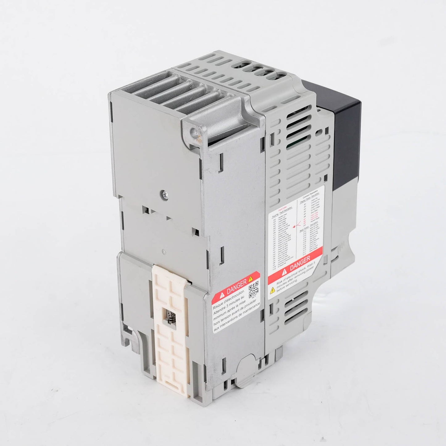 Allen Bradley 22F-B4P2N103 Ser A PowerFlex 4M AC Drive 240V 3PH 0.75kW 1HP