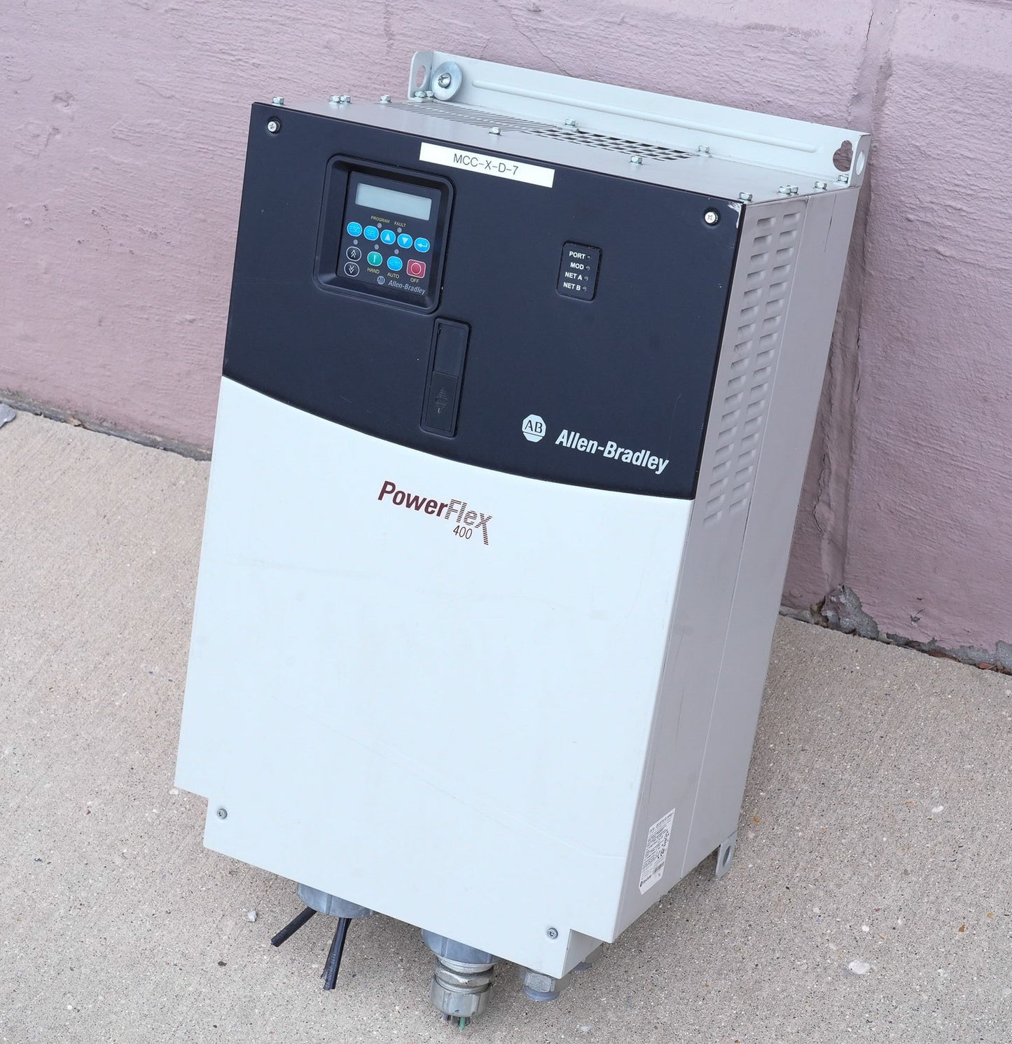 Allen Bradley 22C-D072A103 /A PowerFlex 400 AC Drive 480V 3PH 50HP 37kW