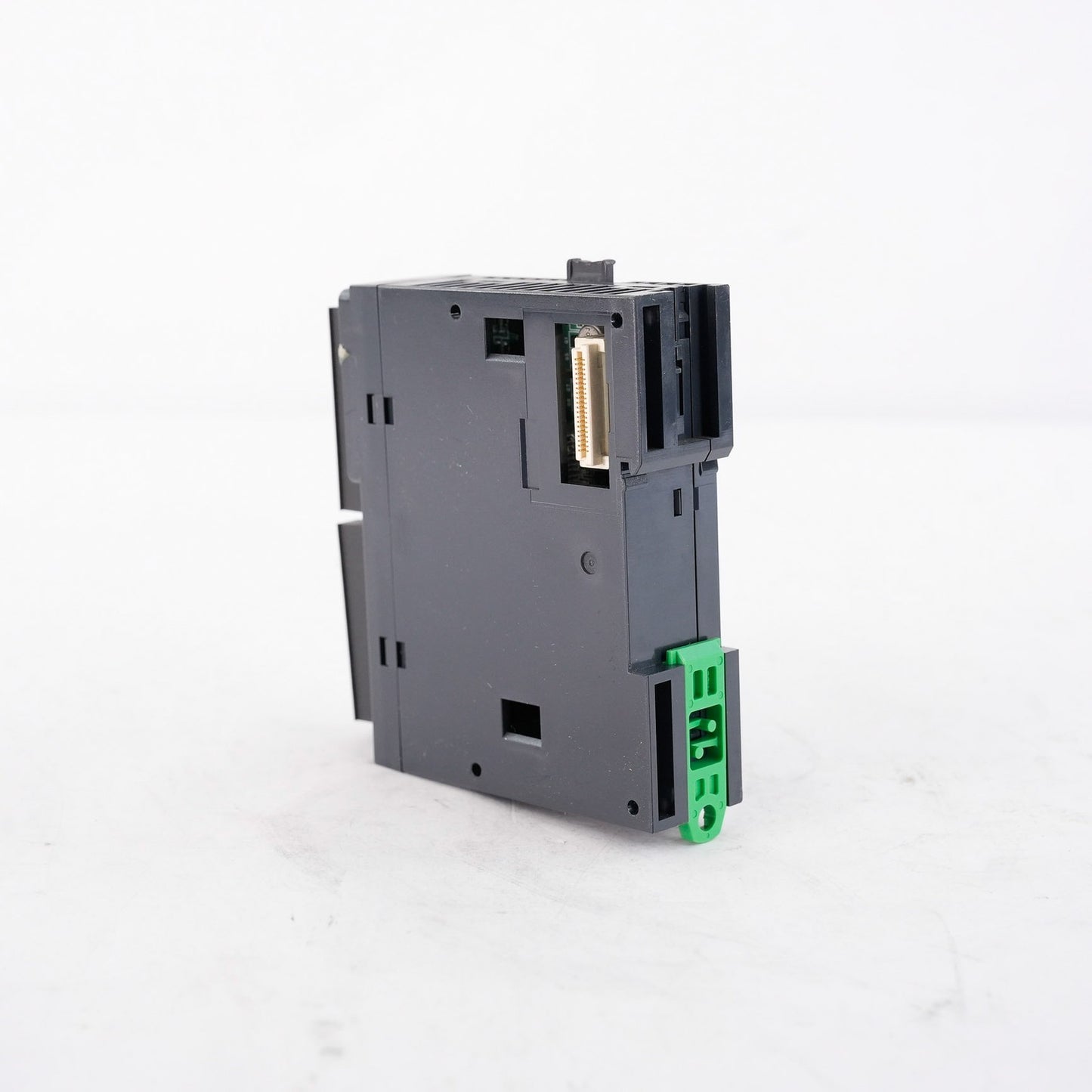 Schneider Electric Modicon TM3DQ16U Expansion Module 16 Transistor Outputs
