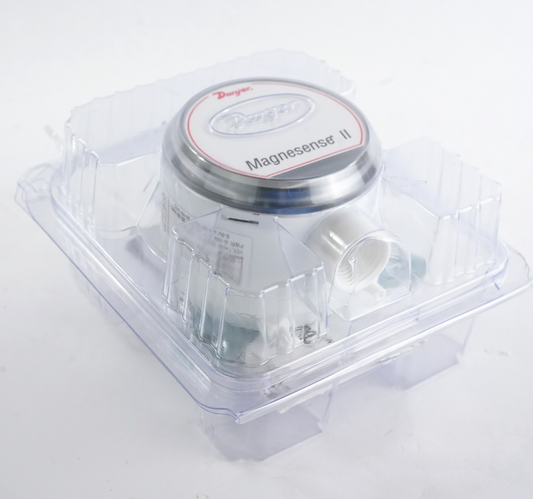 Dwyer Magnesense II Digital Pressure Switch