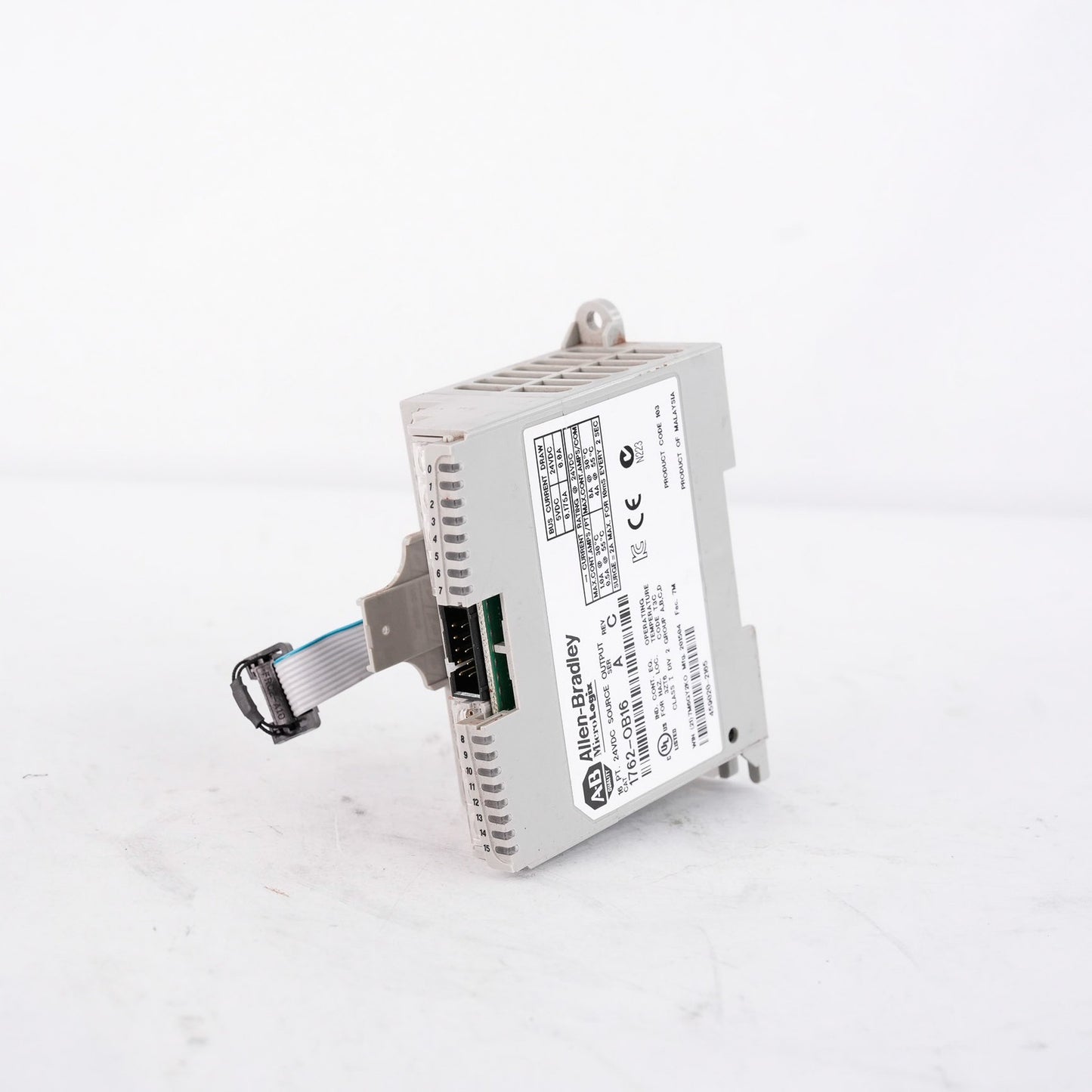 Allen Bradley 1762-OB16 /A MicroLogix 16 Point Source Output Module 1762OB16