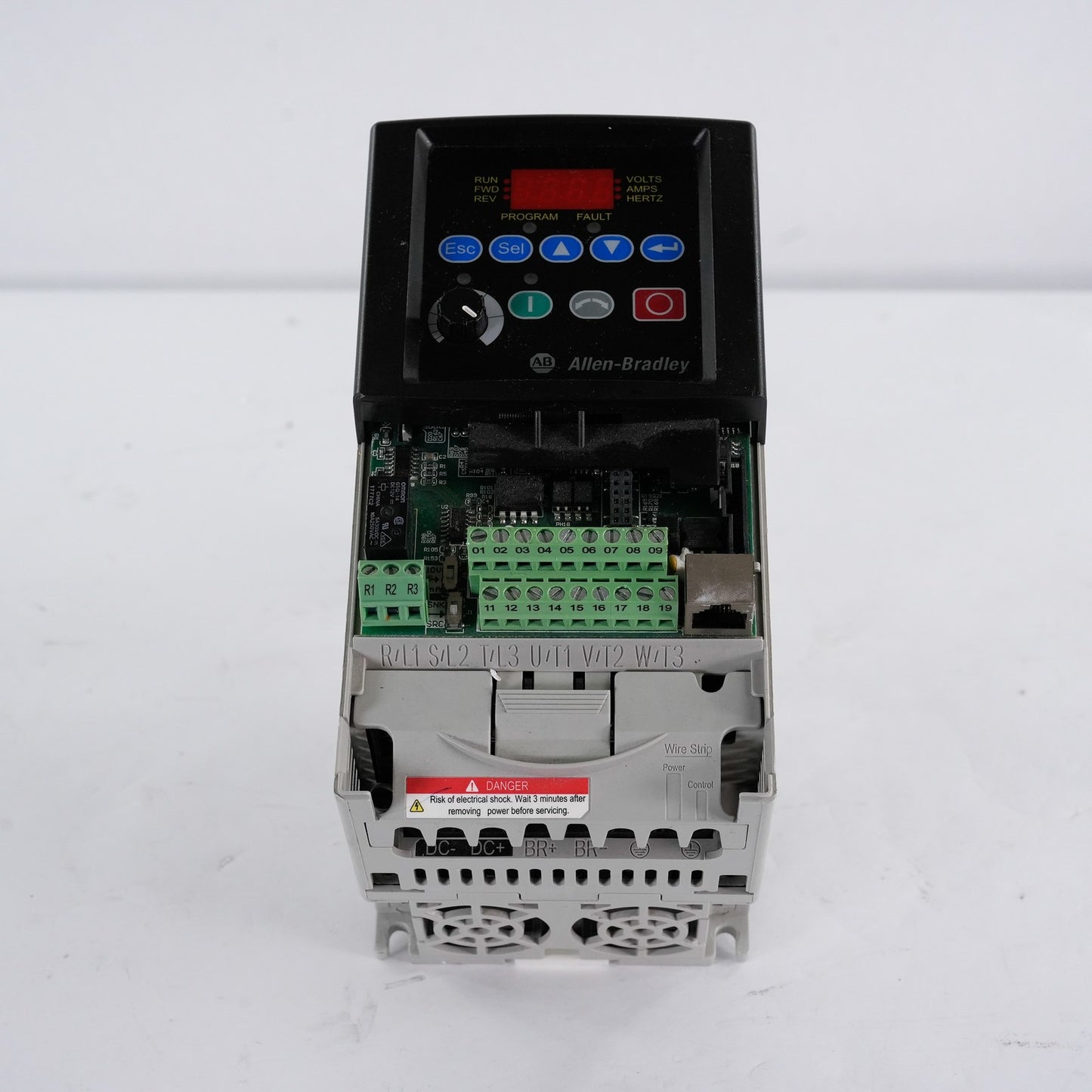 Allen Bradley 22B-D010N104 /A Powerflex 40 5HP Frequency AC Drive 22BD010N104