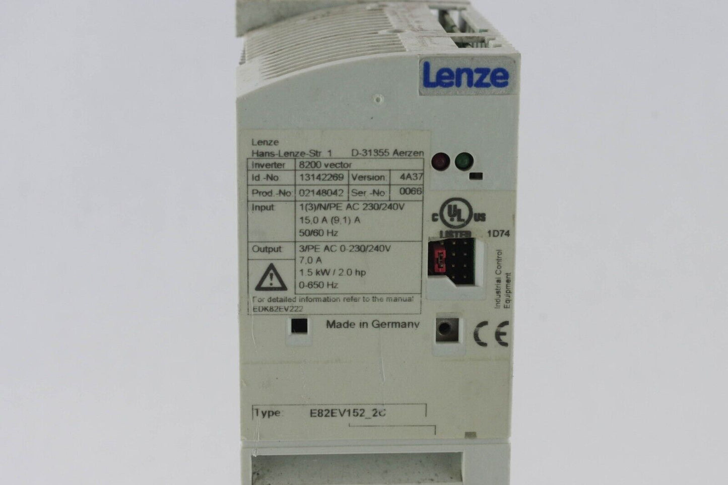 LENZE EDK82EV222 / E82EV152_2C Inverter Drive - For Parts or Repair