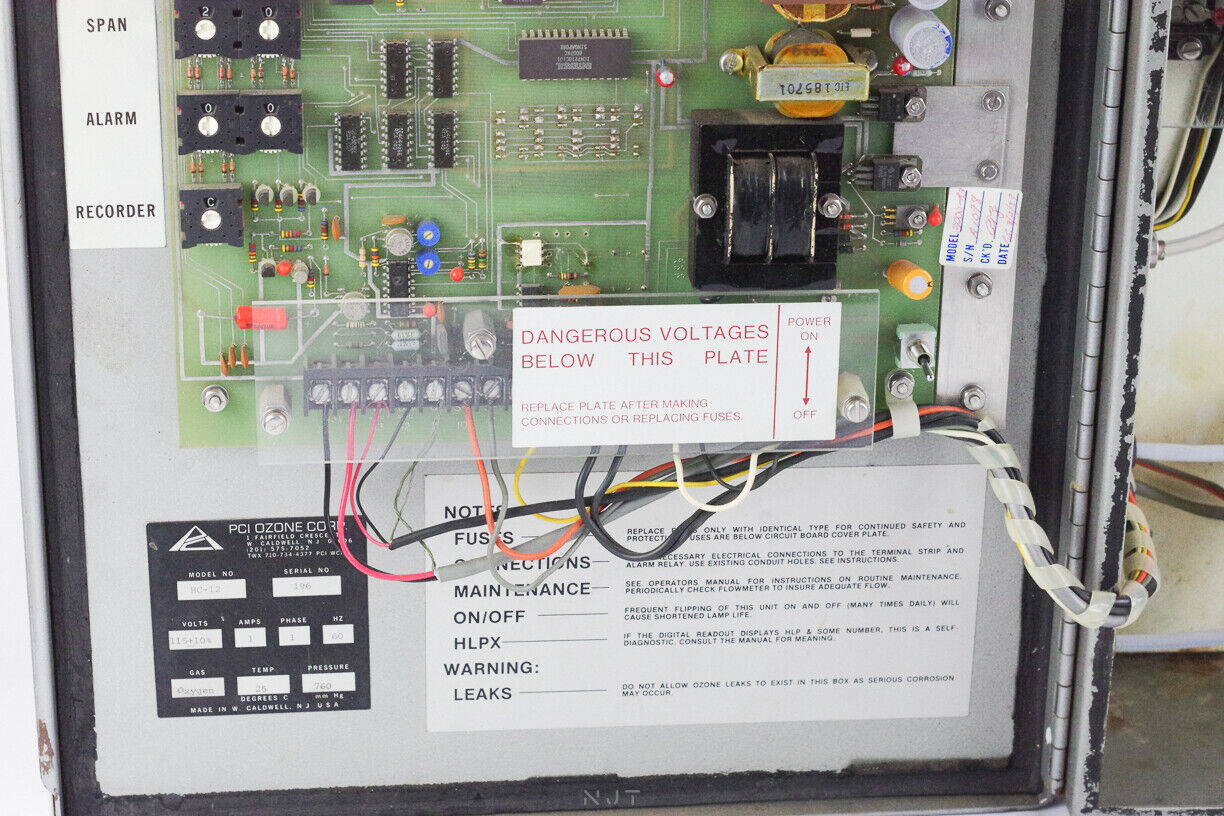 PCI Ozone & Control Systems HC-12 Ozone Monitor HC12