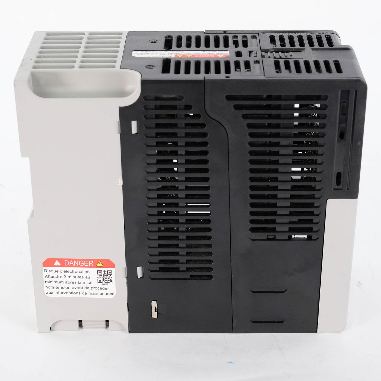 Allen Bradley 25B-B2P5N104 Ser A PowerFlex 525 AC Drive 0.5HP 0.4kW 240V 3PH