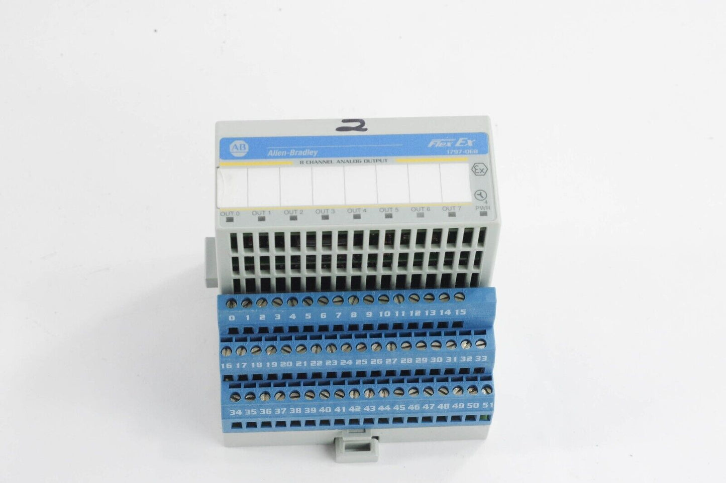 Allen Bradley 1797-OE8 /A FLEX Ex I/O Analog Module / 1797-0E8 + 1797-tb3