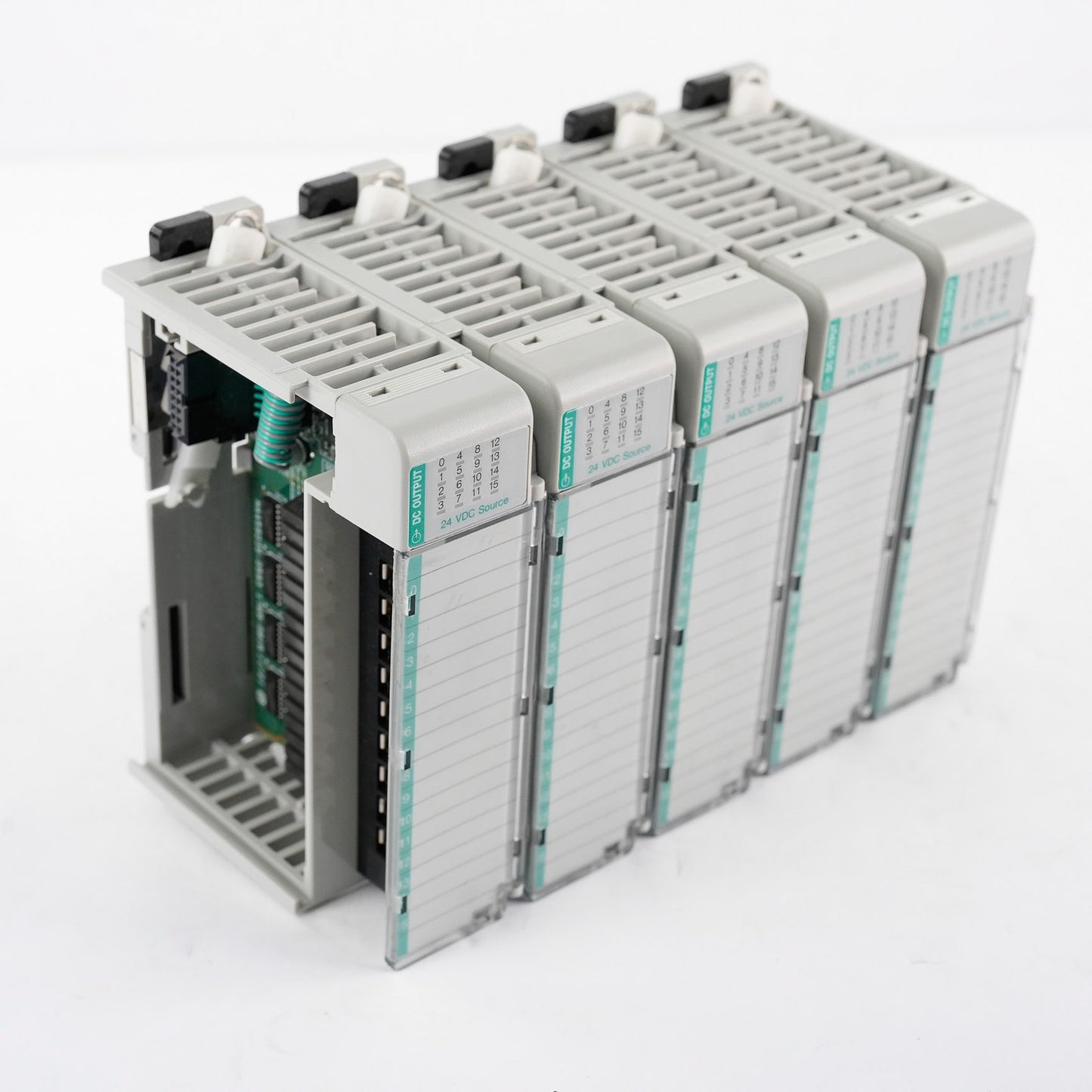 Allen Bradley 1769-OB16 /B CompactLogix 16-Point Sourcing Output Module 1769OB16