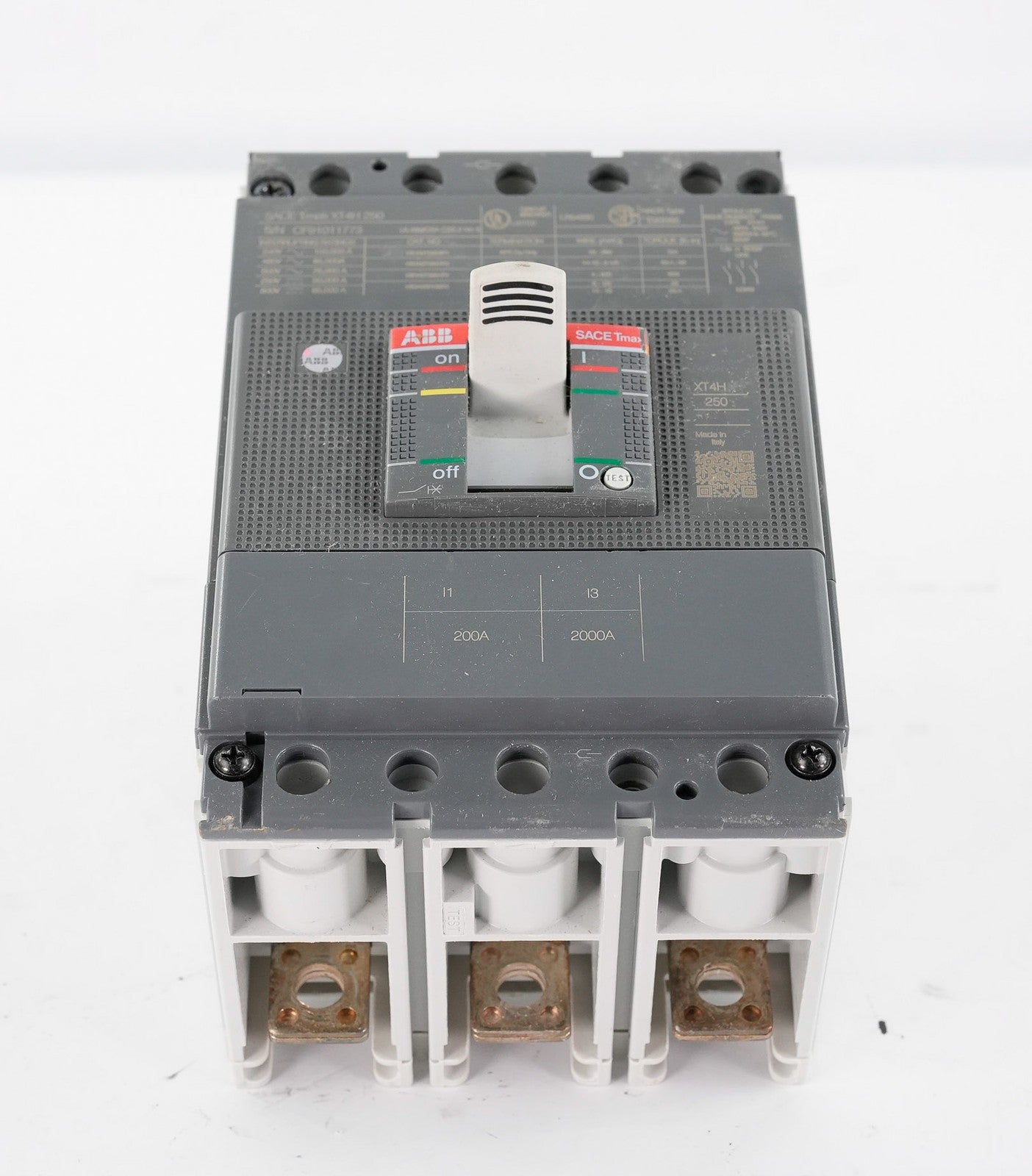 ABB SACE Tmax XT4H 250 Molded Case Circuit Breaker 3P XT4H250TMF15015003pFFULCSA