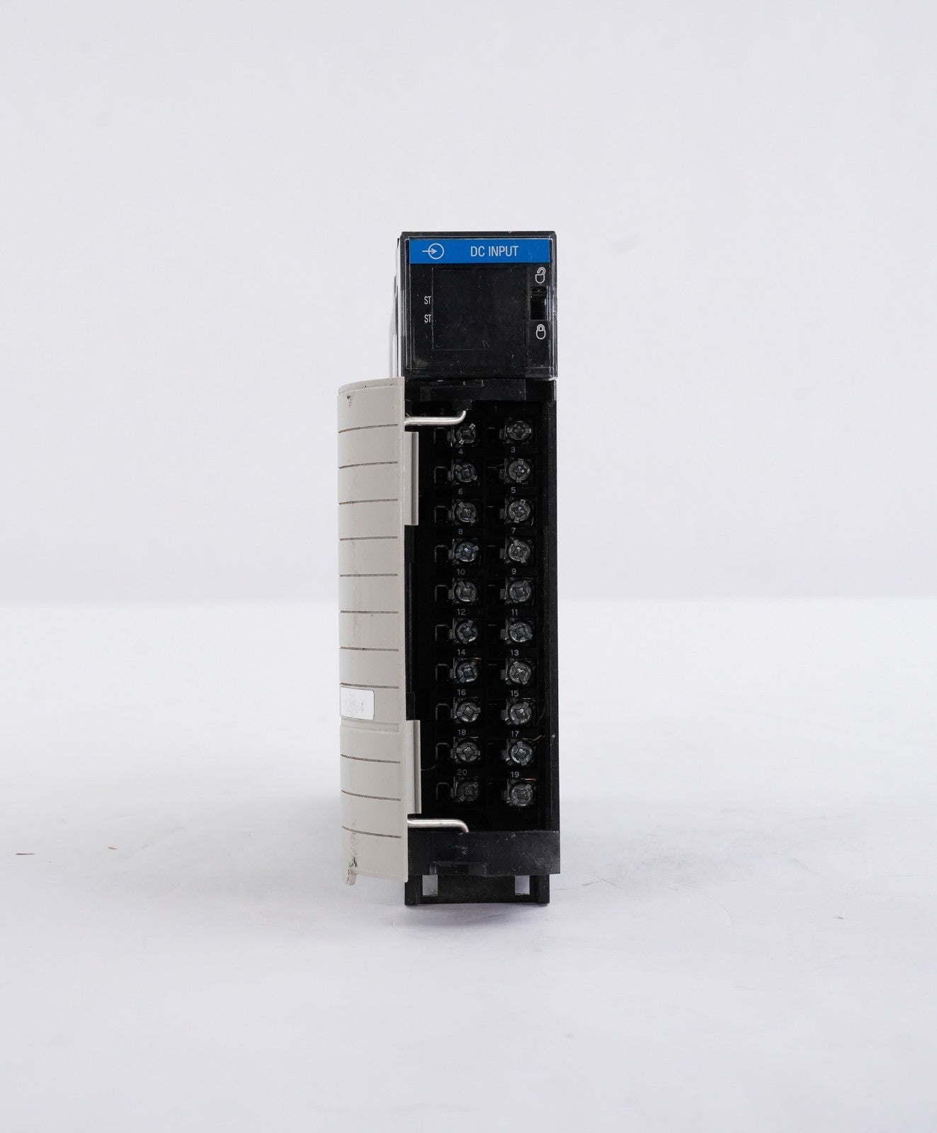 Allen Bradley 1756-IB16 /A CAT. REV. G01 F/W REV. 2.5 Input Module 1756IB16