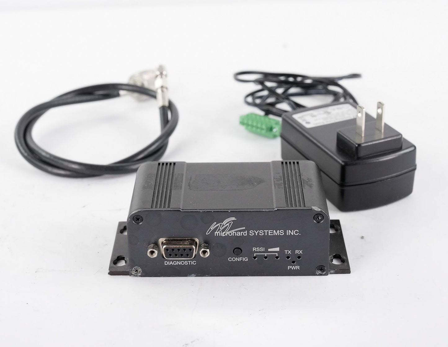 Microhard Systems n920 MHS114020 1W 902-928Mhz 12VDC n920F-ENC + Cables