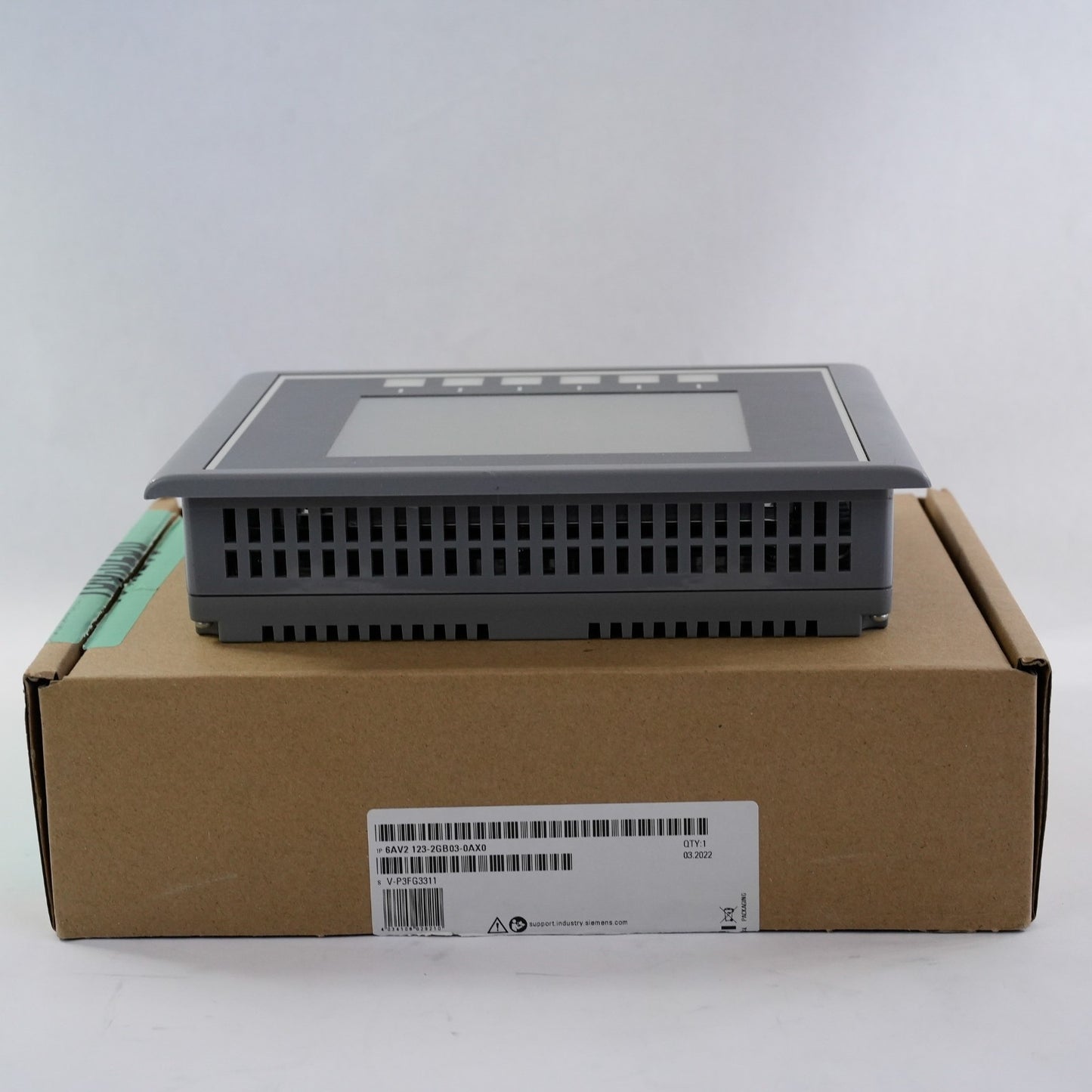 Siemens POL8T7.50/STD Touch Panel SS5626-H875-A100 P0L8T7.50/STD - Open Box