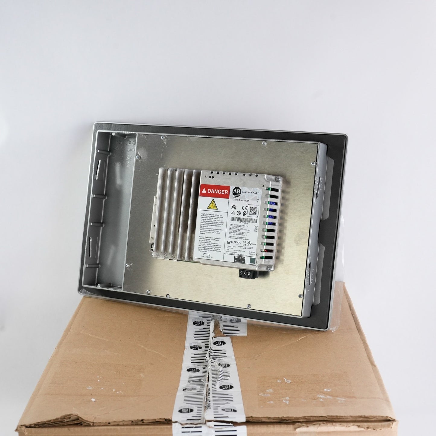 Allen Bradley 2711P-B10C22D9P /B PanelView Plus 7 Key/Touch Terminal - Open Box