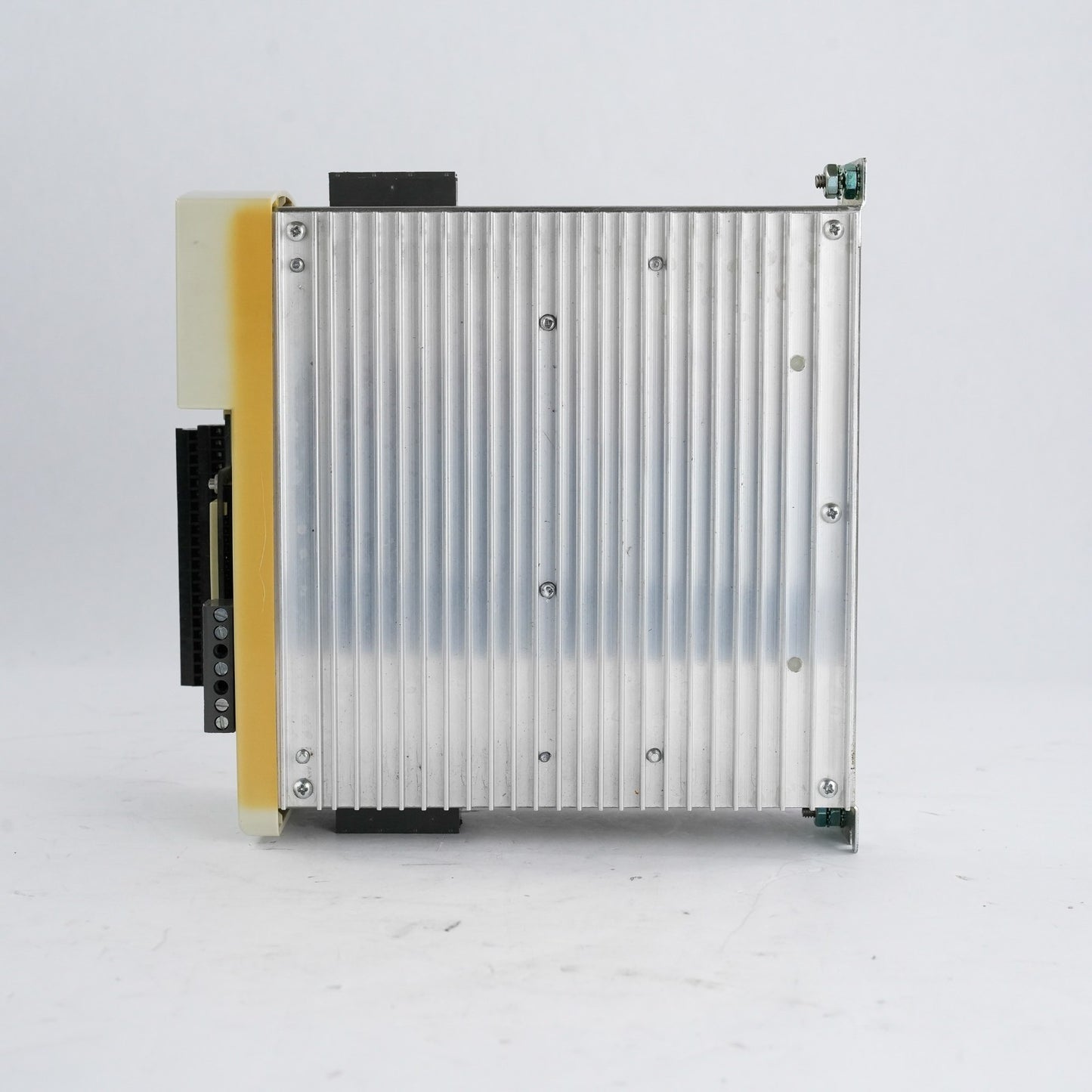 Allen Bradley 2097-V34PR3 /A Kinetix 300 Servo Drive 2097V34PR3