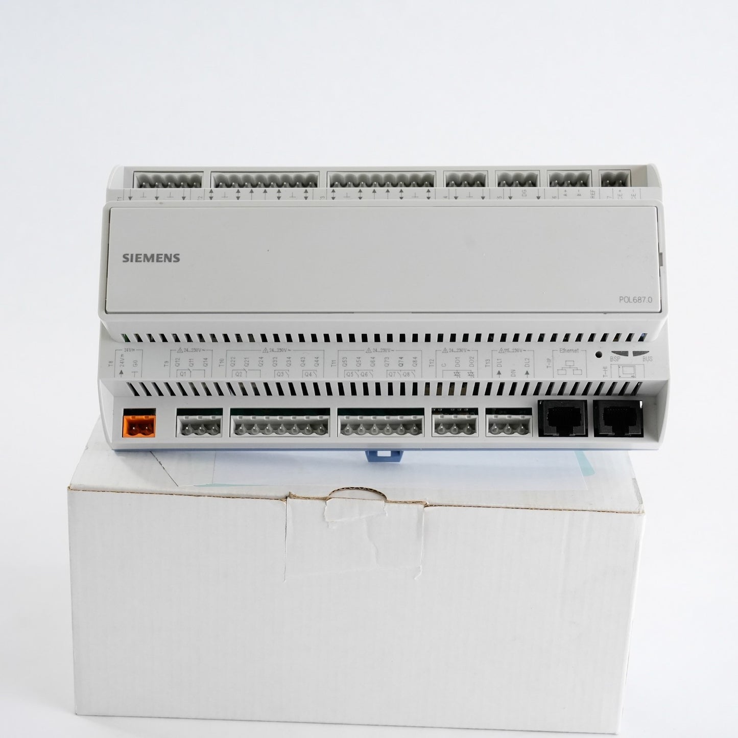 Siemens Climatix PLC POL687.00/STD S55396-C870-A100 POL 687.00/STD No Terminals