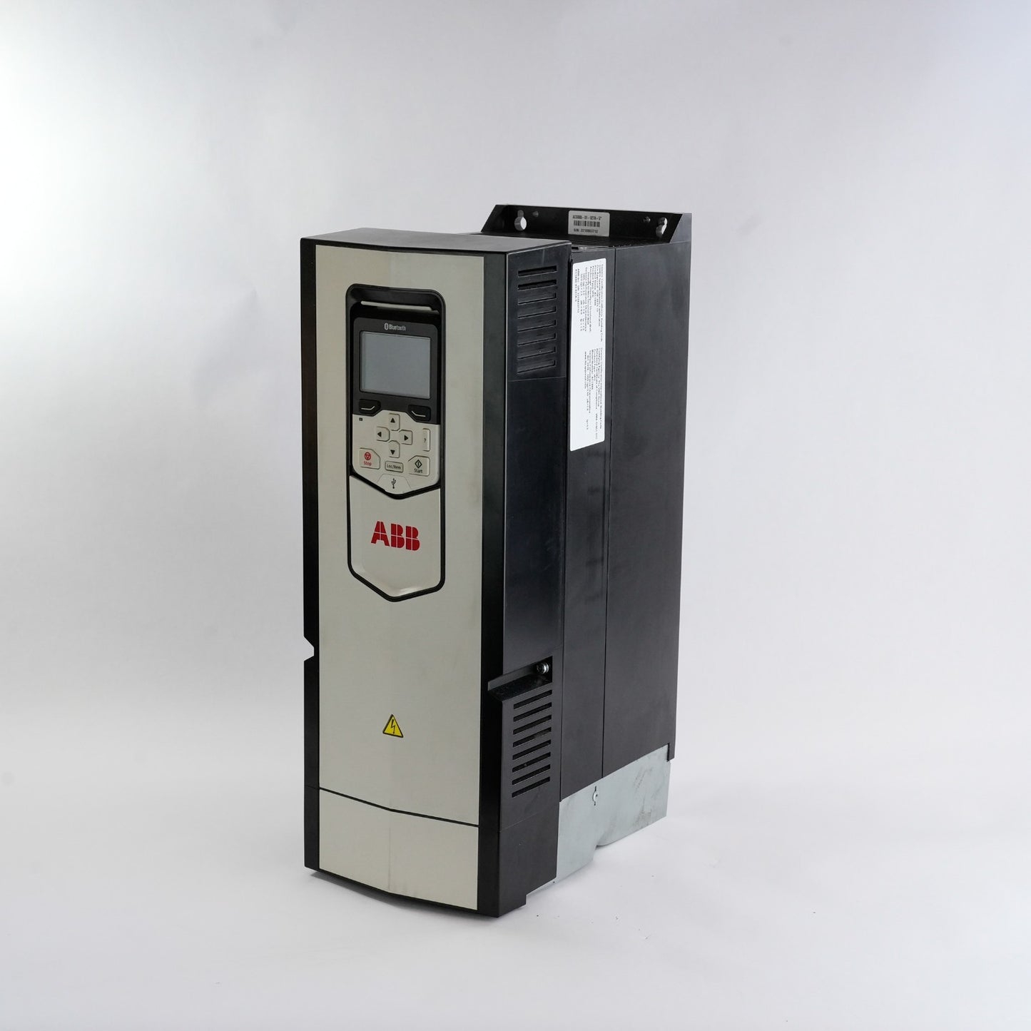ABB ACS880-01-027A-5 3-Phase Drive 500V 27A ACS88001027A5